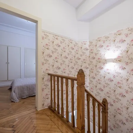 Kolonaki Garden Apartment *