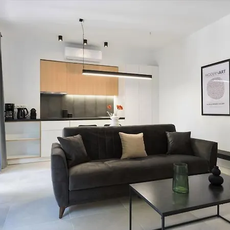 Academy Elegant #201 Apartment *