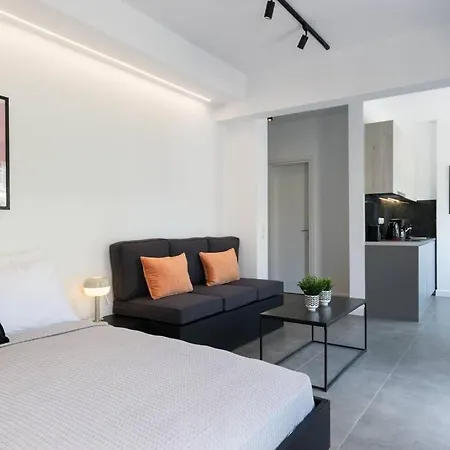 Academy Elegant #301 / Stunning Terrace Athens