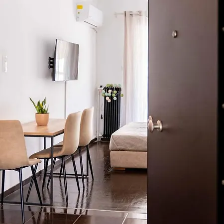 Best House Evmenous Pagrati Athens