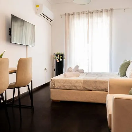 Best House Evmenous Pagrati Apartment