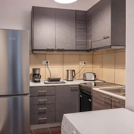 Apartment Best House Evmenous Pagrati