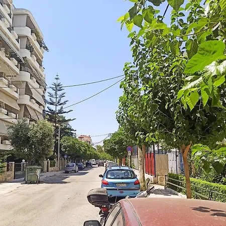 Kremou Apartment