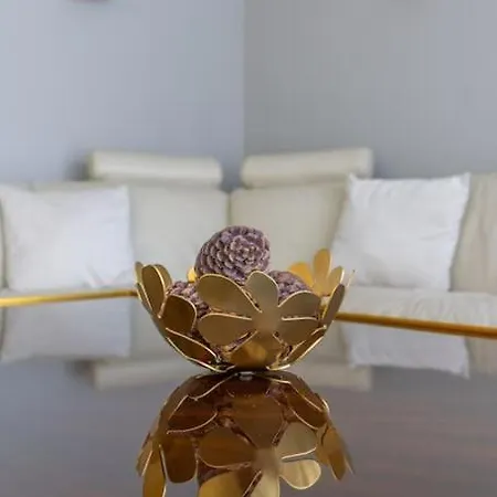 Apartment The Hostmaster Luminous Elite Estate