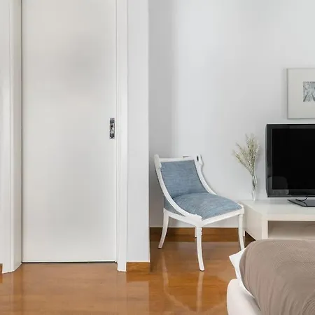 Apartment The Hostmaster Luminous Elite Estate Athens