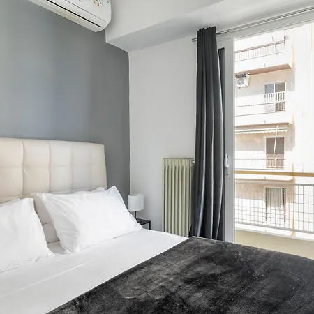 Riviera Eclipse Apartment