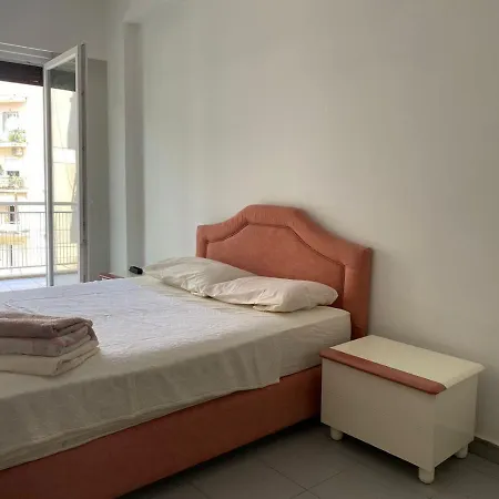 Kipselis Private * Αθήνα