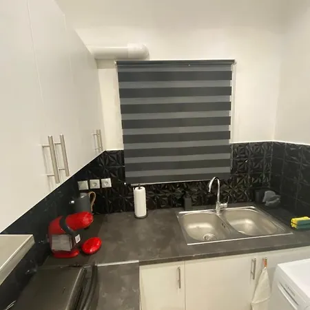 Cozy 1 דירה אתונה