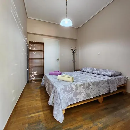Center Apartment: Steps To Acropolis, Parthenon, And Ancient Agora Διαμέρισμα *