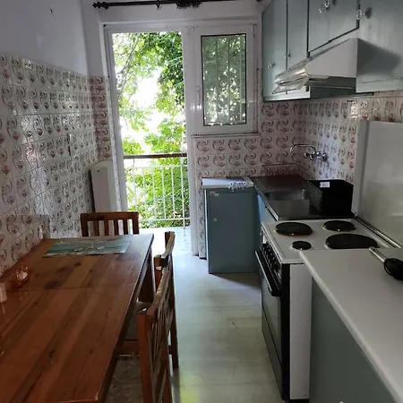 Center Apartment: Steps To Acropolis, Parthenon, And Ancient Agora Διαμέρισμα