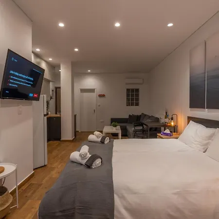 Elegant Retreat At Foot Of Lycabettus Hill Athens