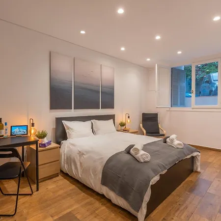 Elegant Retreat At Foot Of Lycabettus Hill * Athens