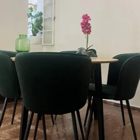 Lp Athens Apartment *
