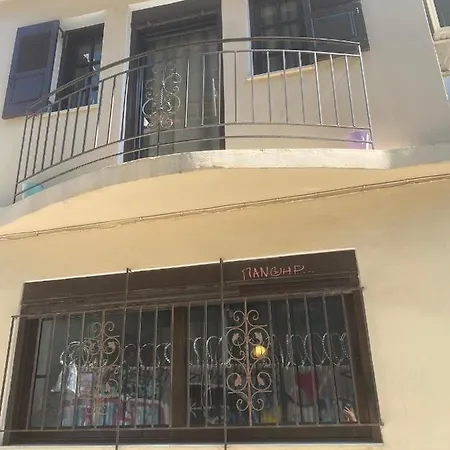 Cozy Maisonette Next To Plaka *