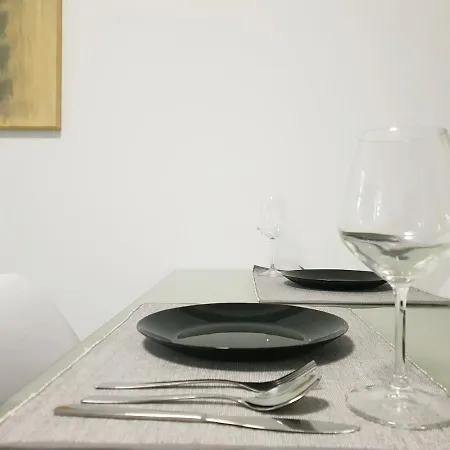 Apartment Studio, Exarcheia