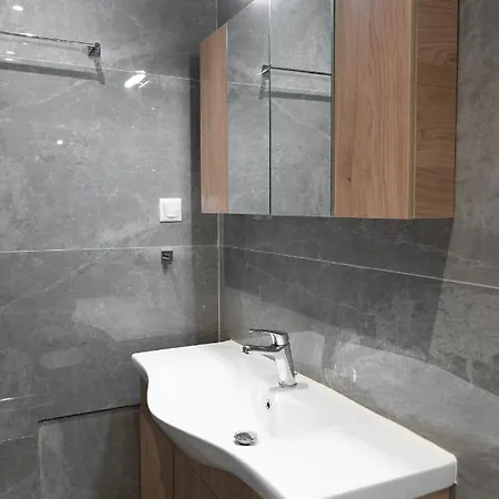 Cosy 2br Next To Bars & Restaurants Apartment Athens