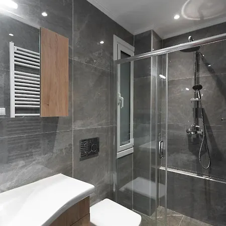 Apartment Cosy 2br Next To Bars & Restaurants Athens