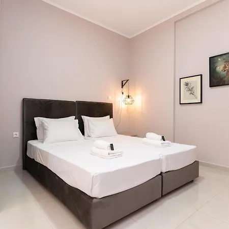 Cosy 2br Next To Bars & Restaurants Athens