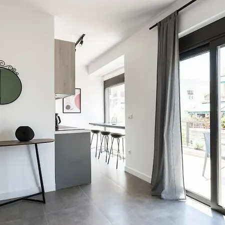 Apartment Academy Elegant #401 / Stunning Terrace