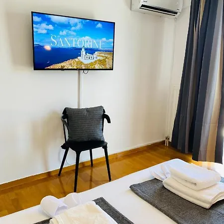 Apartment 2 Bd Floor Aprt With Acropolis View