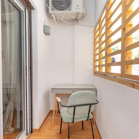 Trendy 2 Bedroom 5min To Metro Αθήνα