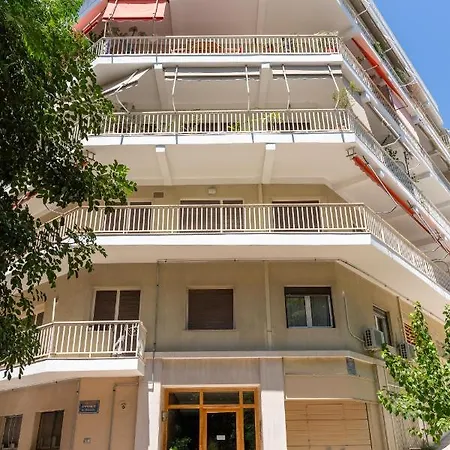 Trendy 2 Bedroom 5min To Metro Apartment Athen
