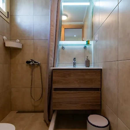 Aphrodite Urban Retreat In Historic Heart Athens