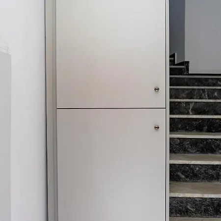 Apartment Aphrodite Urban Retreat In Historic Heart