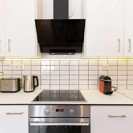 Modern Apartment, Short Walk To Acropolis Sites Ateny