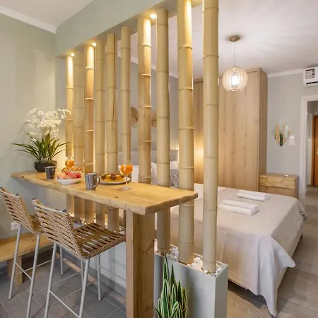 Waikiki In The Center By Ghh Apartment Athens