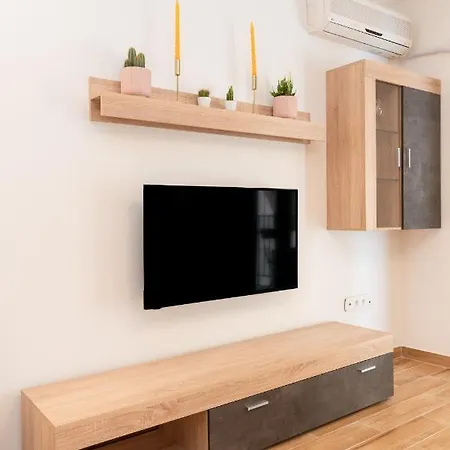 Apartament Modern Apartment, Short Walk To Acropolis Sites *