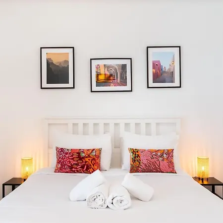 Modern Apartment, Short Walk To Acropolis Sites Apartment *