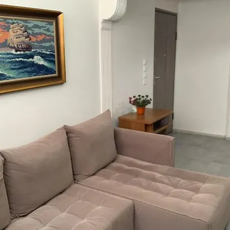 Apartment Near Metro Keramikos- Airport Athens