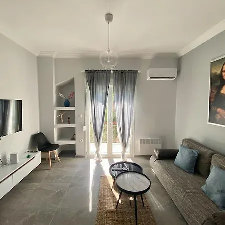 Dimofontas - Hub Thiseio & Gkazi Apartment *