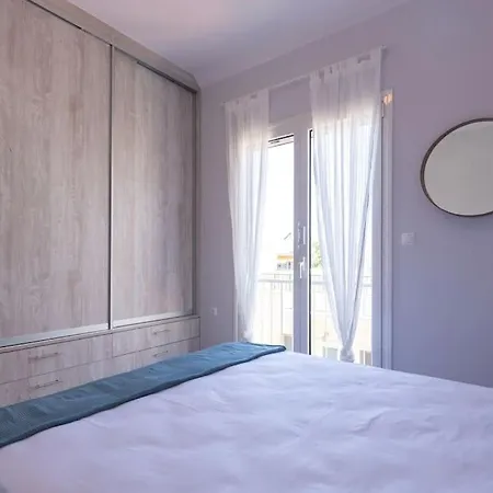 Dimofontas - Hub Thiseio & Gkazi Apartment Athens