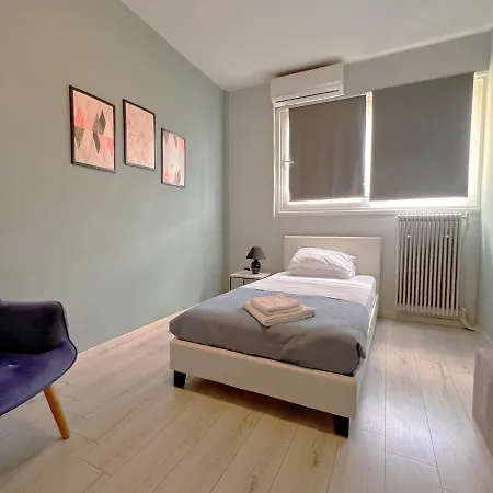 Wsd Hera Athina Train Station Apartamento Atenas
