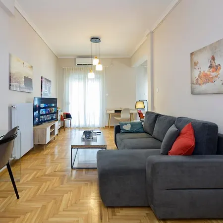 Apartment Cosy 2br Flat Near Ampelokipoi Station & Hospitals *
