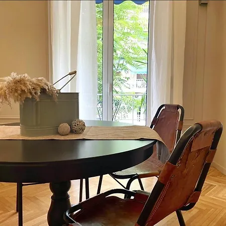 Raise Kolonaki Elegant Citybreak Athens