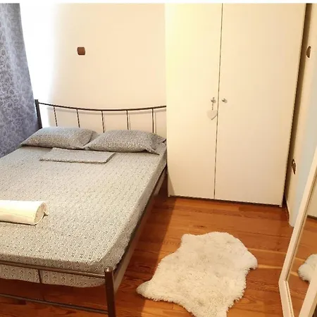 6 Pax Glyfada 2floor Apartment