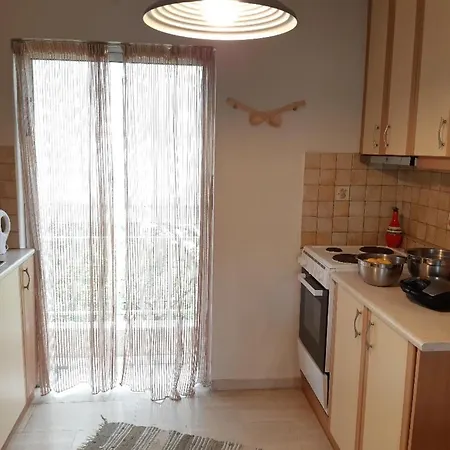 6 Pax Glyfada 2floor *