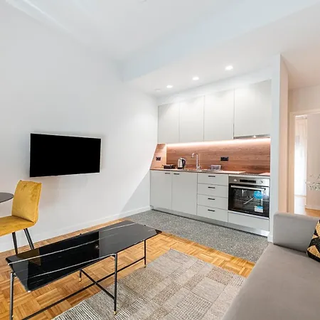Phaedrus Living: Luxury Flat Panormou Athens