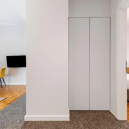 Phaedrus Living: Luxury Flat Panormou *