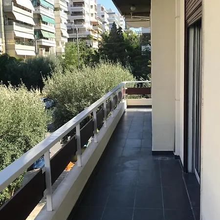Spacious In N. Smirni Apartment Athens
