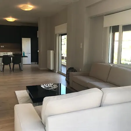 Apartment Spacious In N. Smirni *