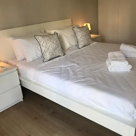 Spacious In N. Smirni Apartment Athens