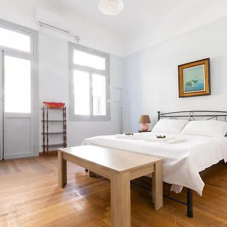 Apartment Aisopou *