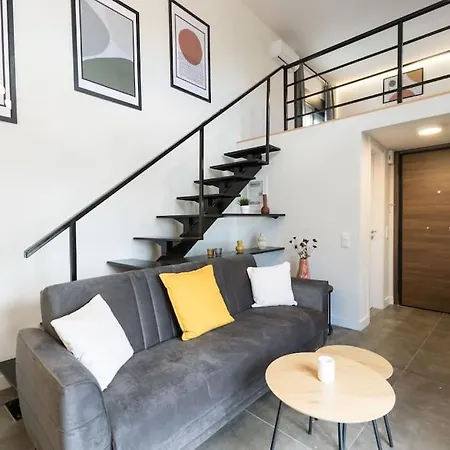 Apartment Academy Elegant Penthouse Loft / Stunning Terrace Athens