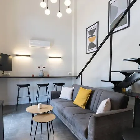 Apartment Academy Elegant Penthouse Loft / Stunning Terrace Athens