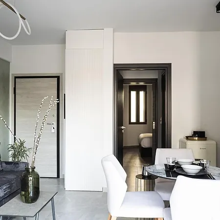 Hotel The Rooster's Egg Athens
