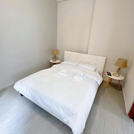Wsd Golden Times 8 Aparthotel Atene